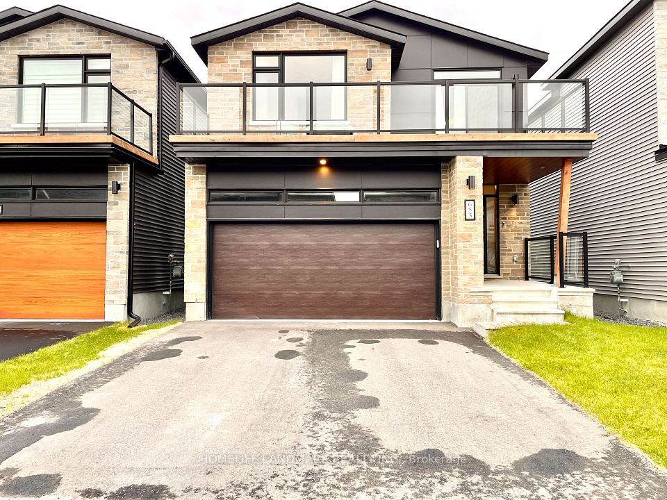 653 Fenwick