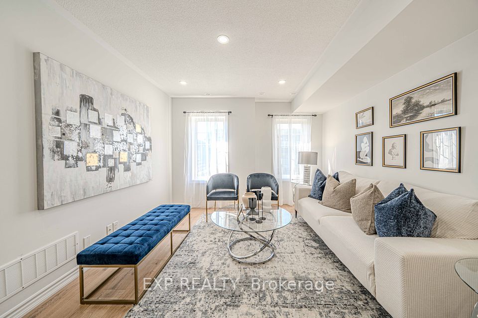 2500 Hill Rise