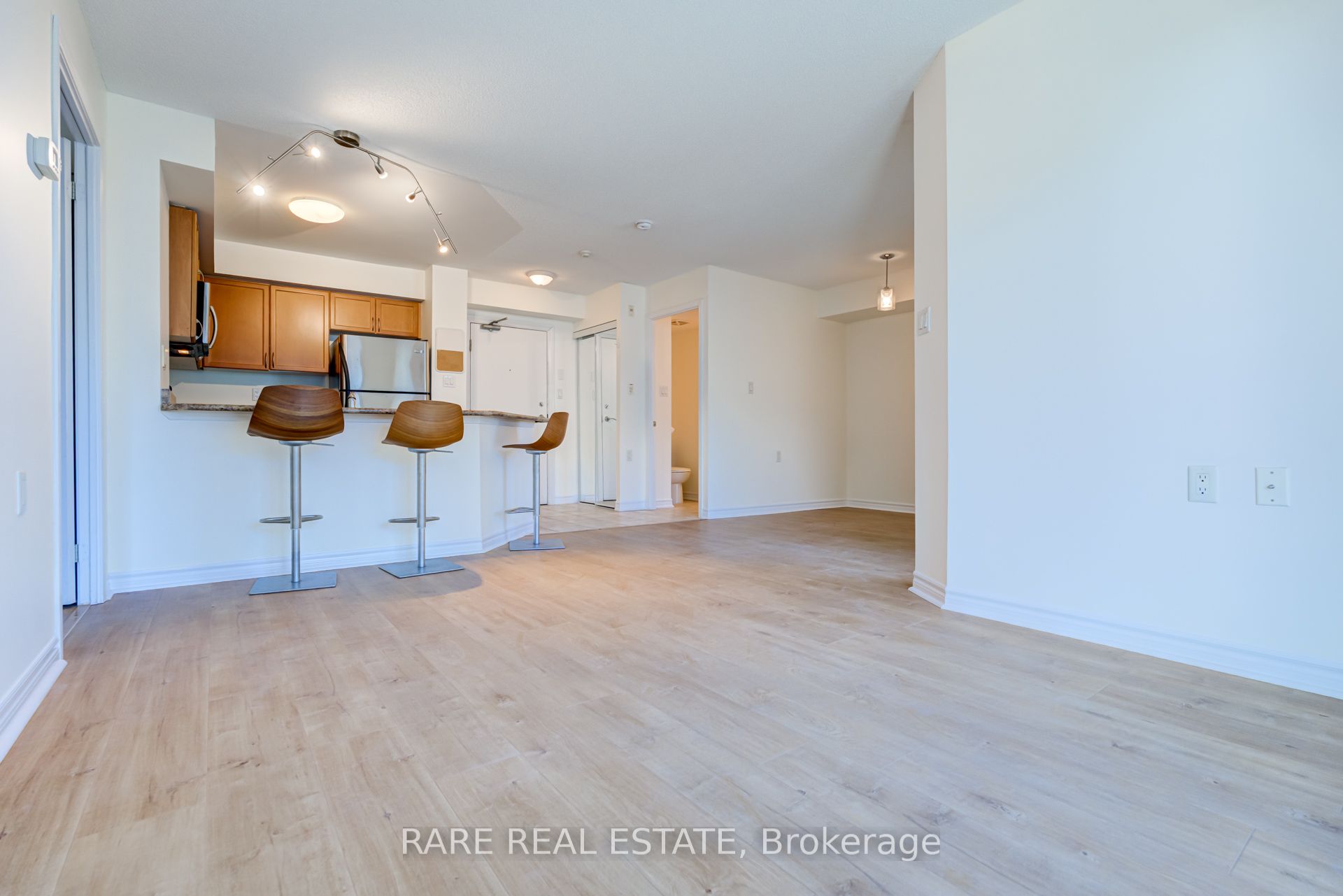 920 Sheppard Avenue W, #708