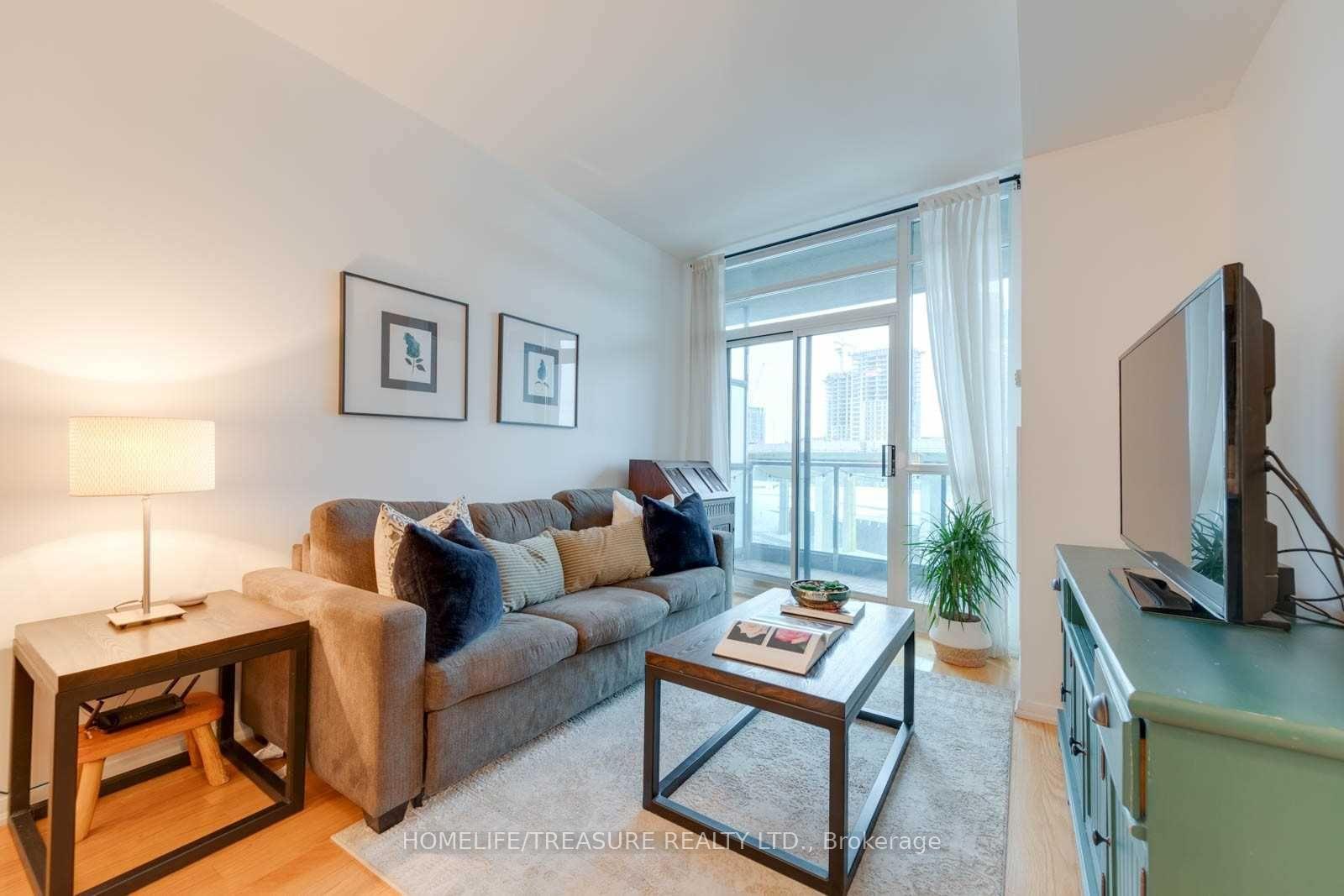 2 Bedrooms Condo at 231 Fort York, Toronto For sale