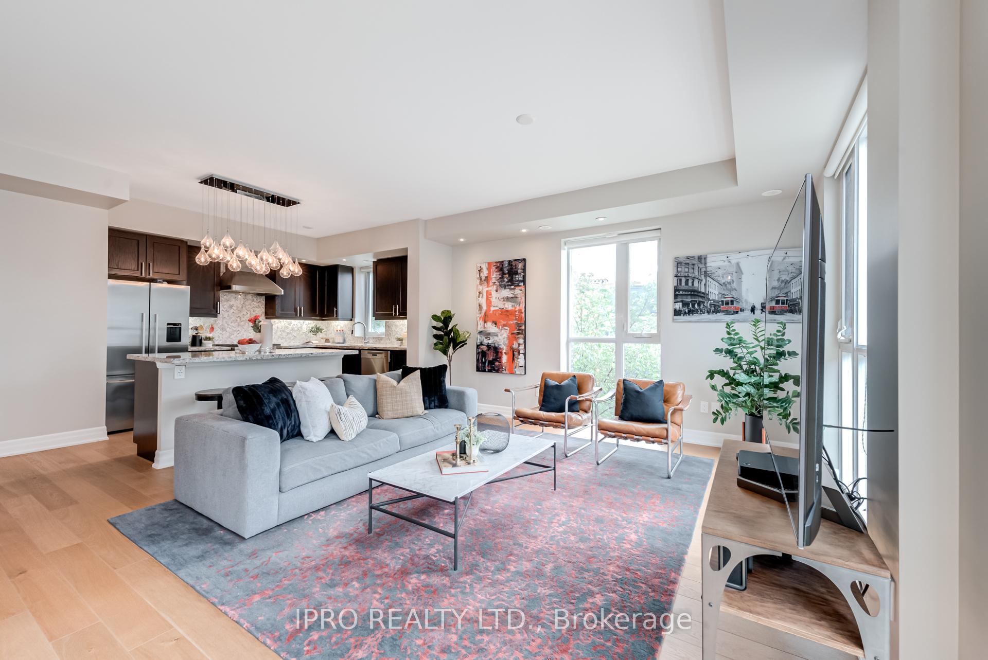 5 Bedrooms Condo at 15 Sousa Mendes, Toronto For sale