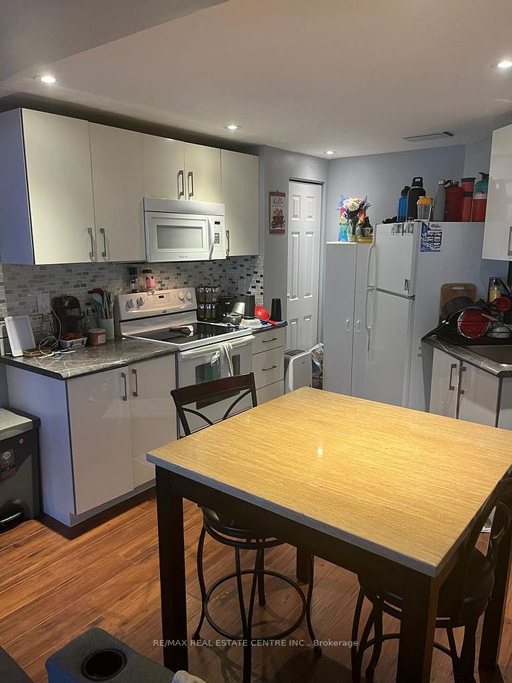 127 Silurian (Basement) Drive