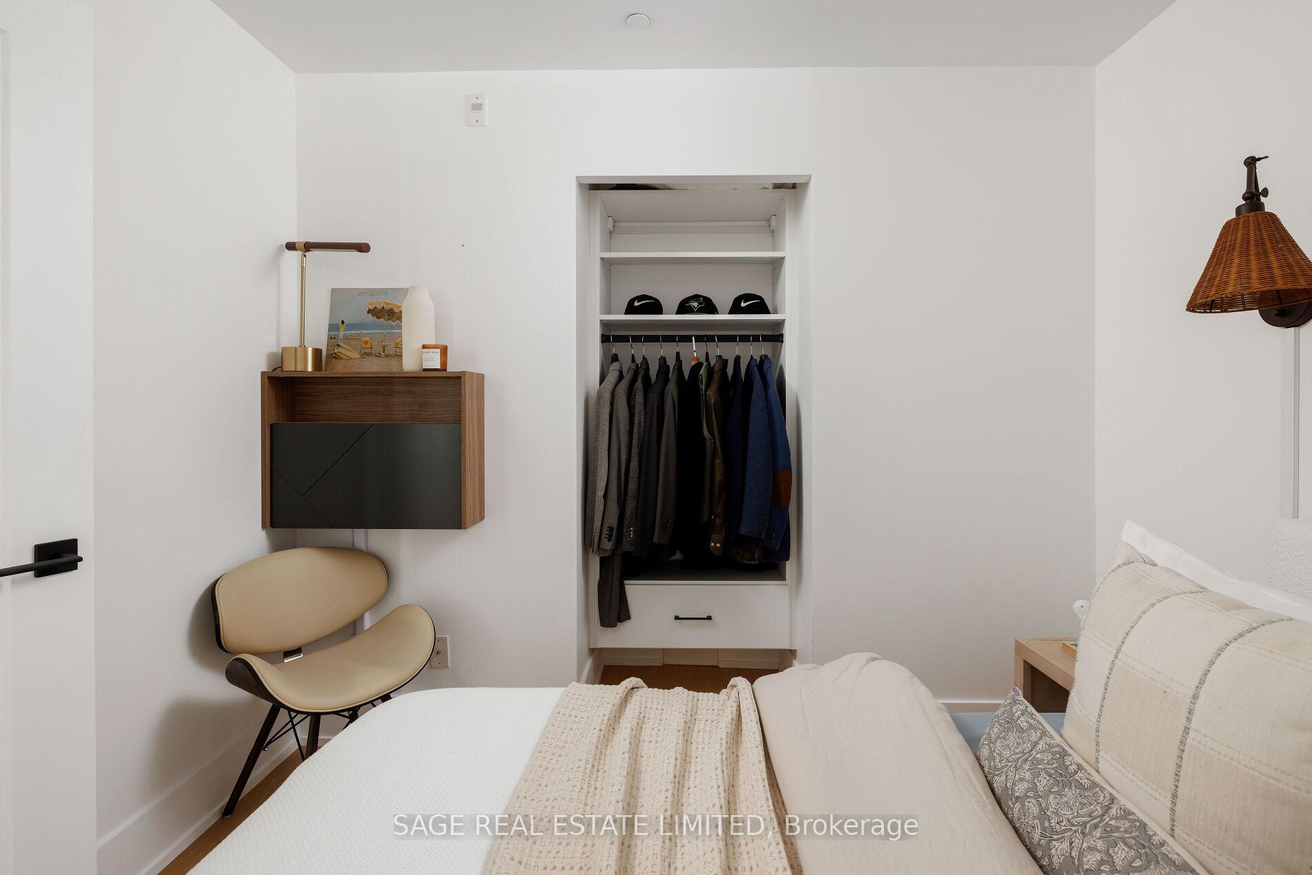 3 Bedrooms Condo at 508 Wellington, Toronto For sale