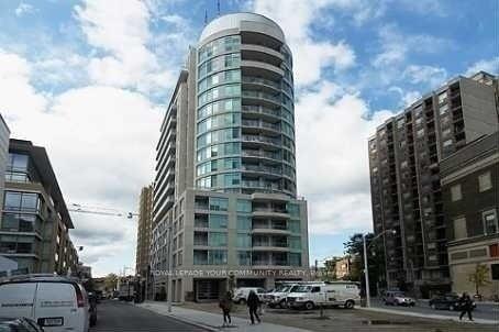 2 Bedrooms Condo at 8 Scollard, Toronto For sale