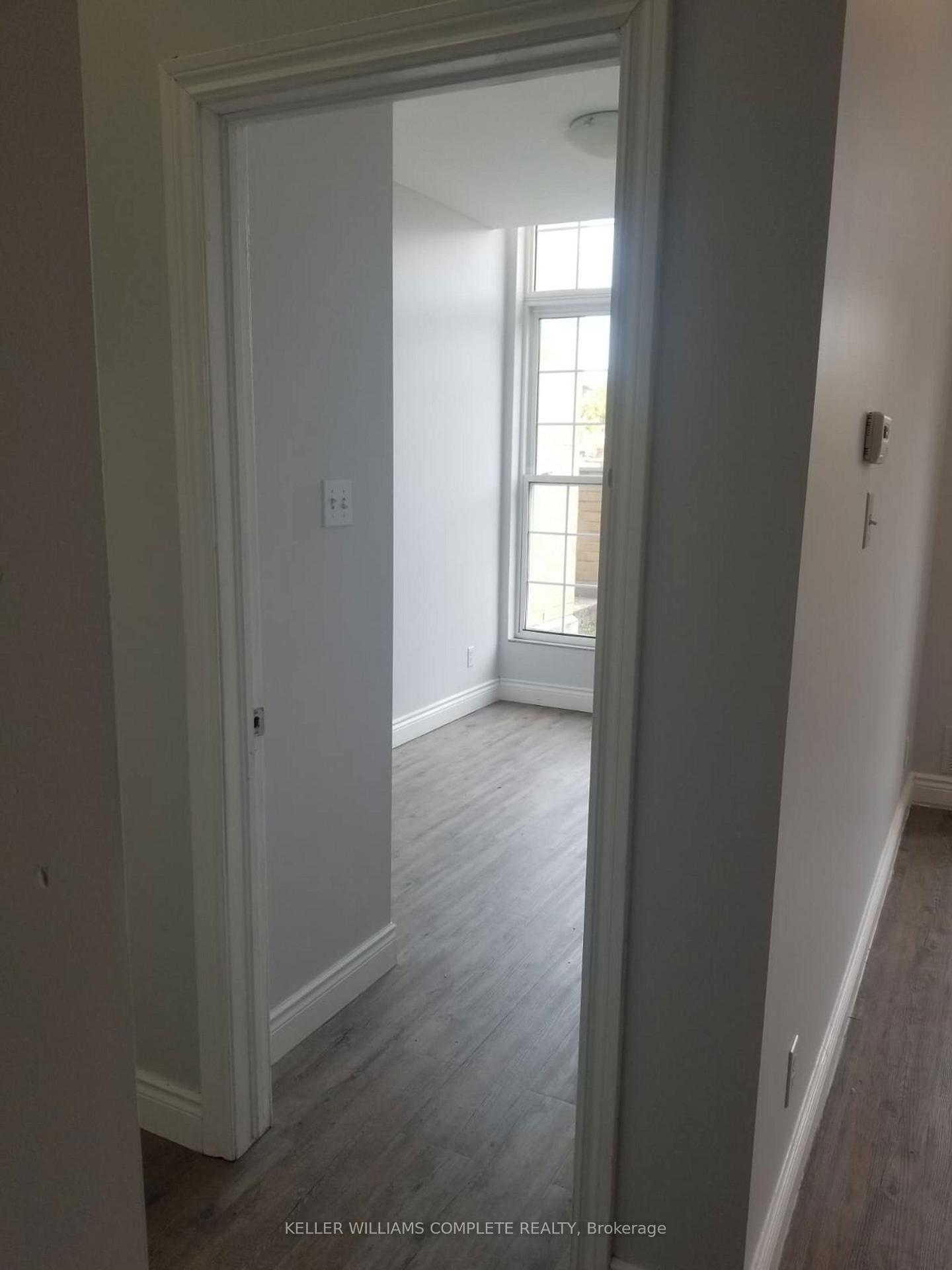 2 Bedrooms Condo at 135 James, Hamilton For sale