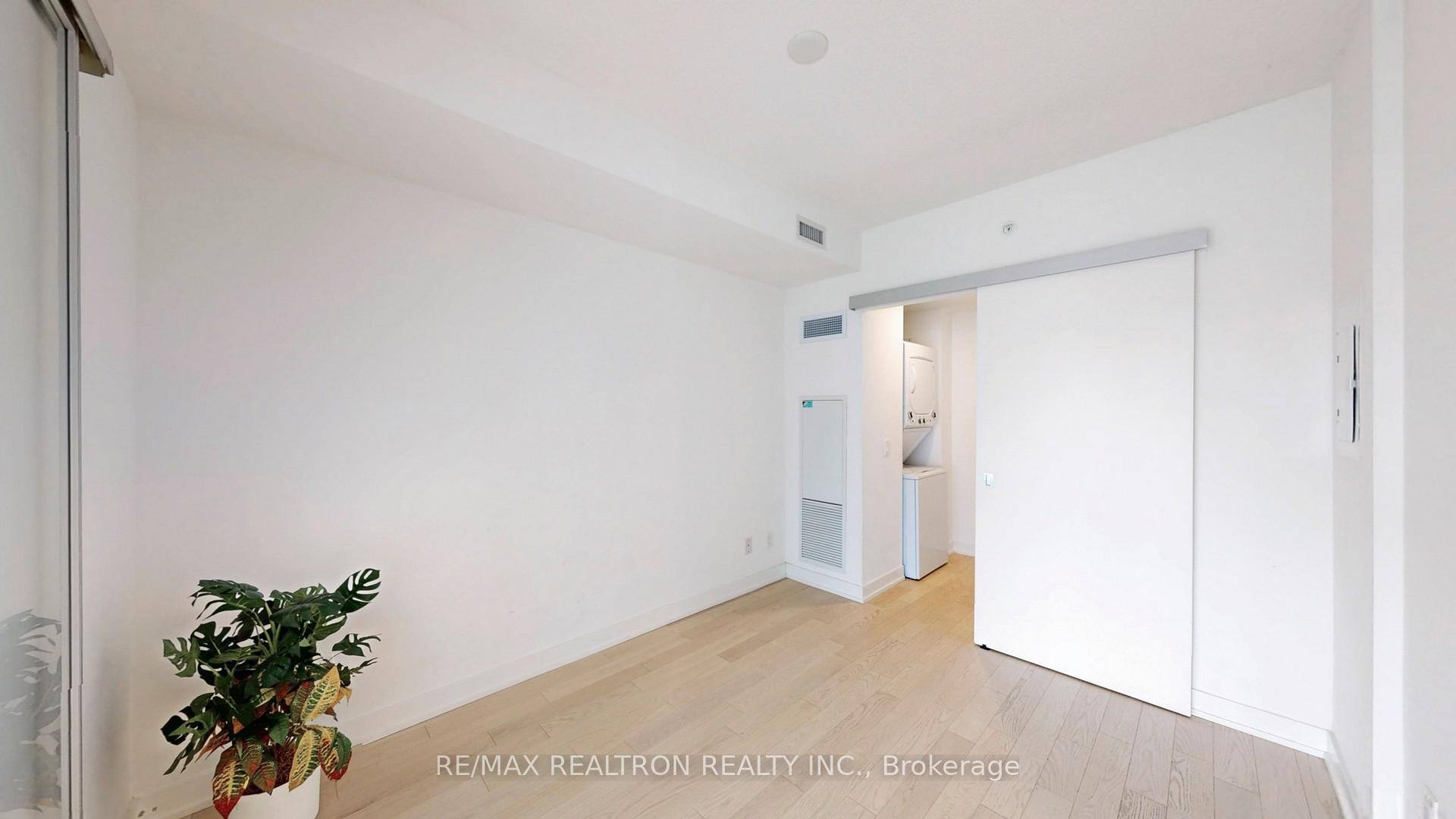1 Bedroom Condo at 25 Richmond, Toronto For sale