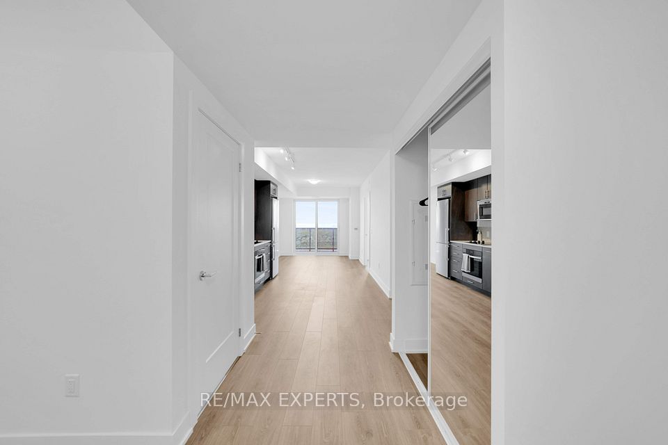 2545 Simcoe Street N 1511