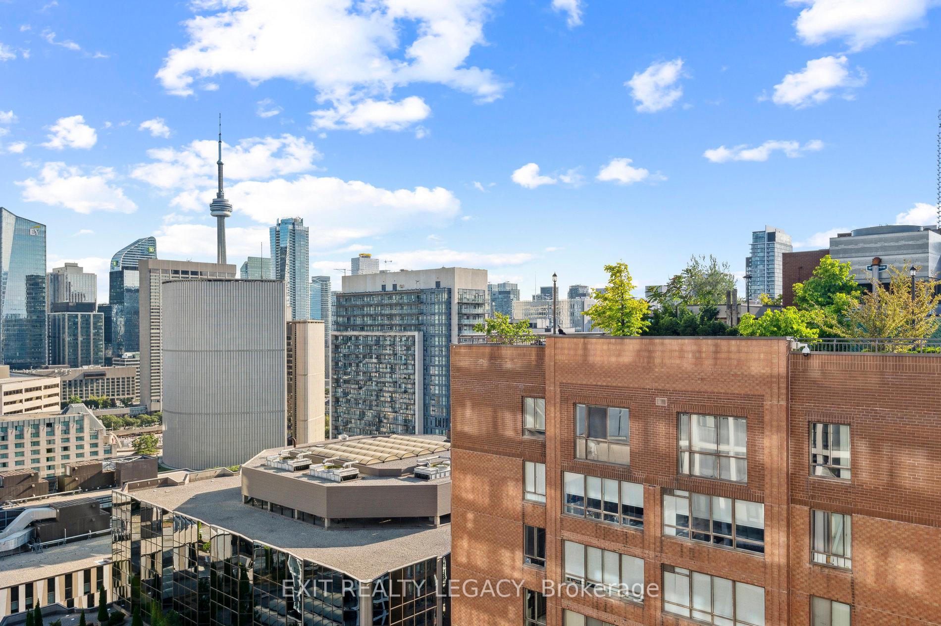 2 Bedrooms Condo at 20 Edward,  Toronto For sale
