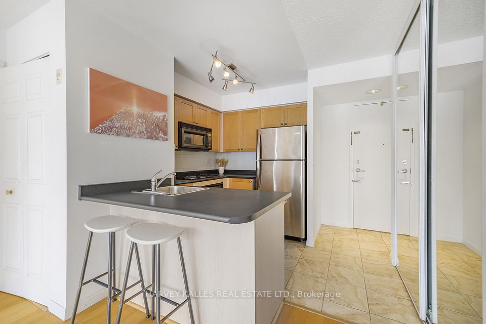 311 Richmond Street E 1009
