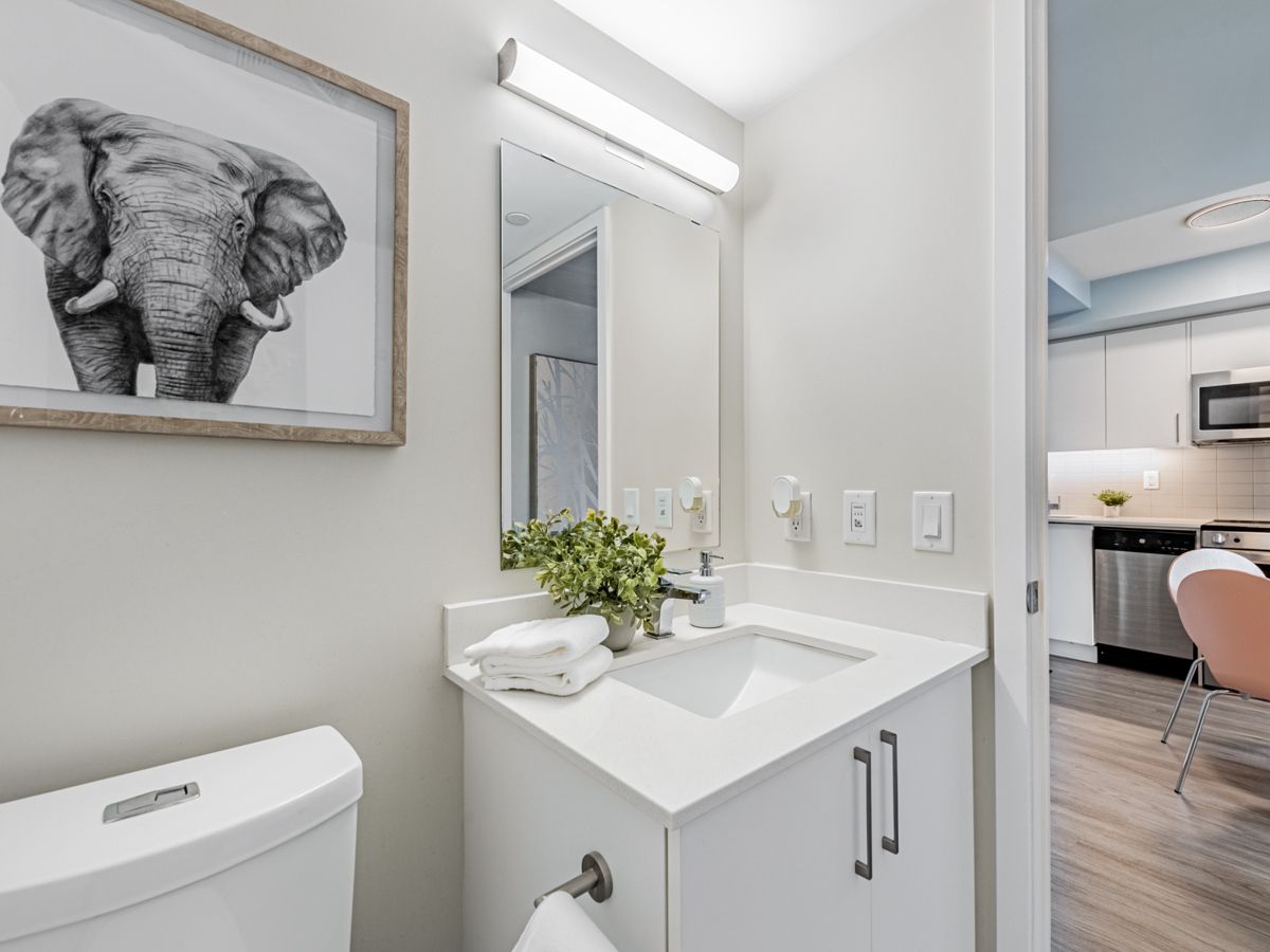 38 Monte Kwinter Court 902