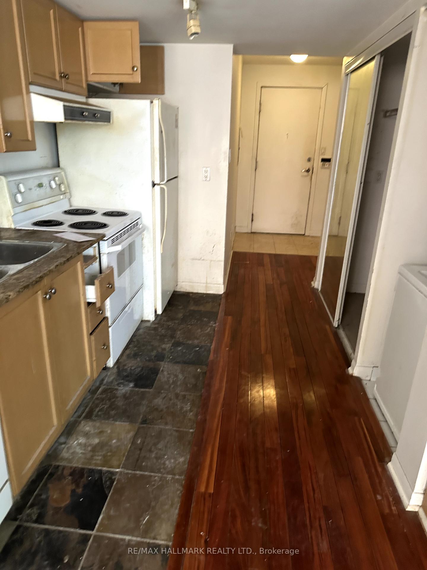 1 Bedroom Condo at 313 Richmond,  Toronto For sale