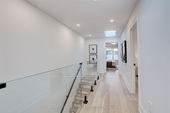 7B Bracebridge Avenue