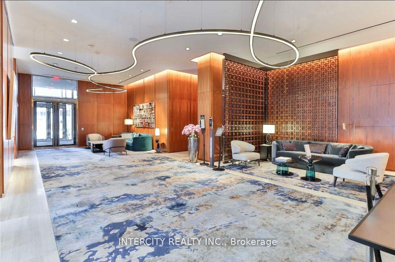 3 Bedrooms Condo at 50 Yorkville, Toronto For sale