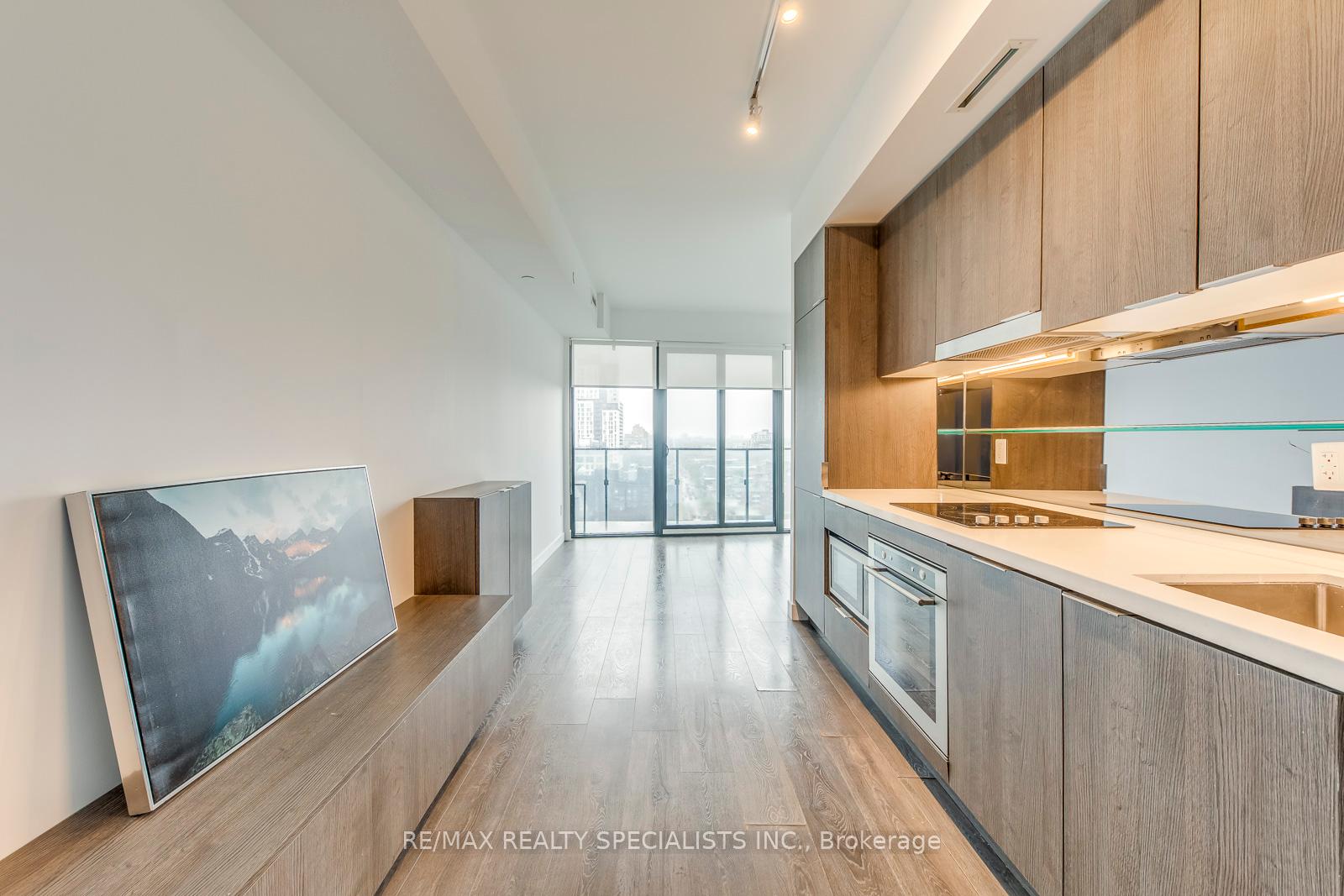 3 Bedrooms Condo at 215 Queen, Toronto For sale