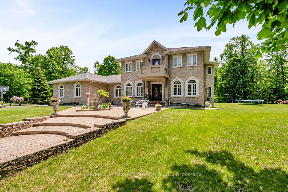 16935 Beaver Dam