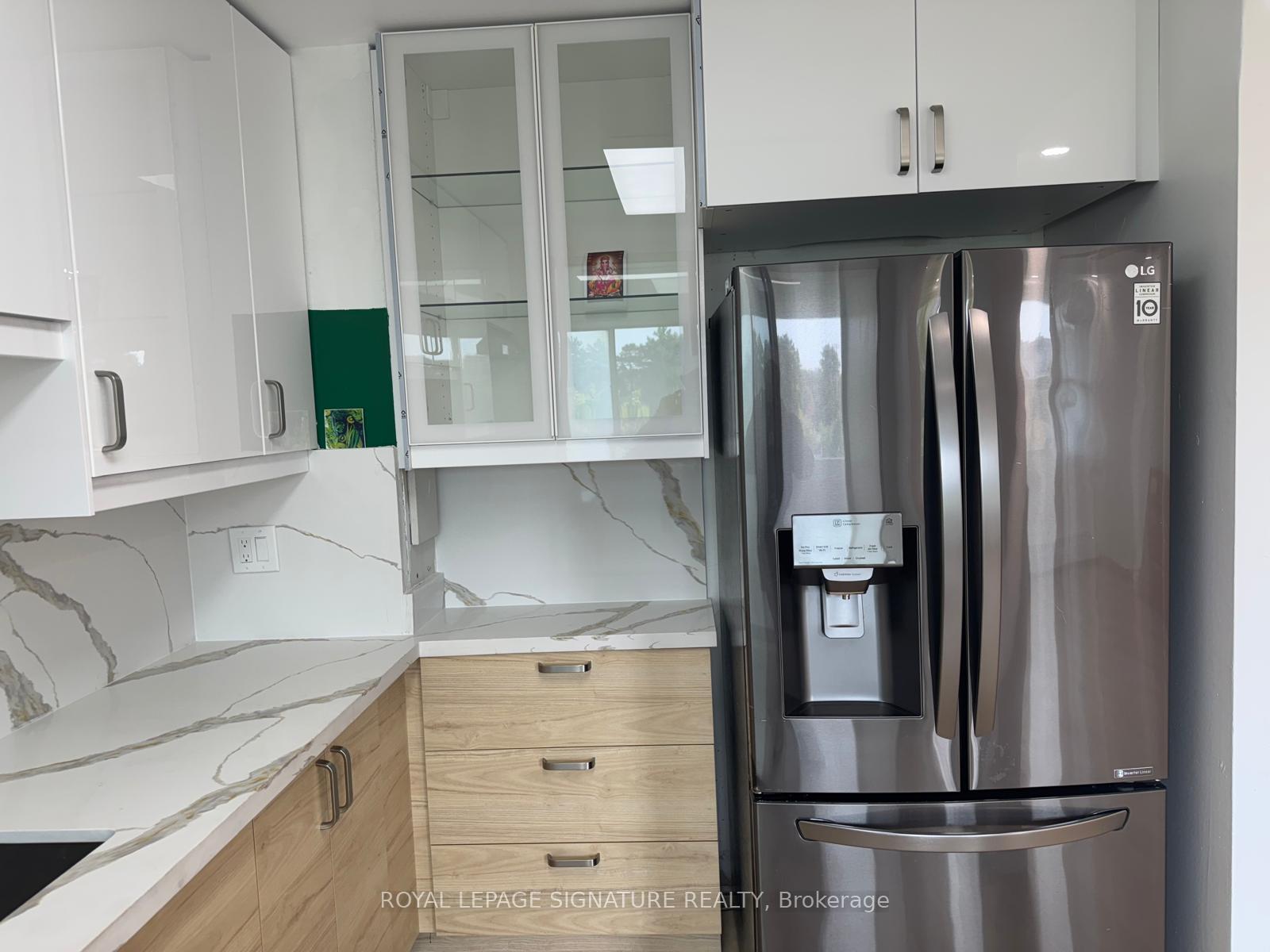 2 Bedrooms Co-op at 725 Don Mills, Toronto For sale