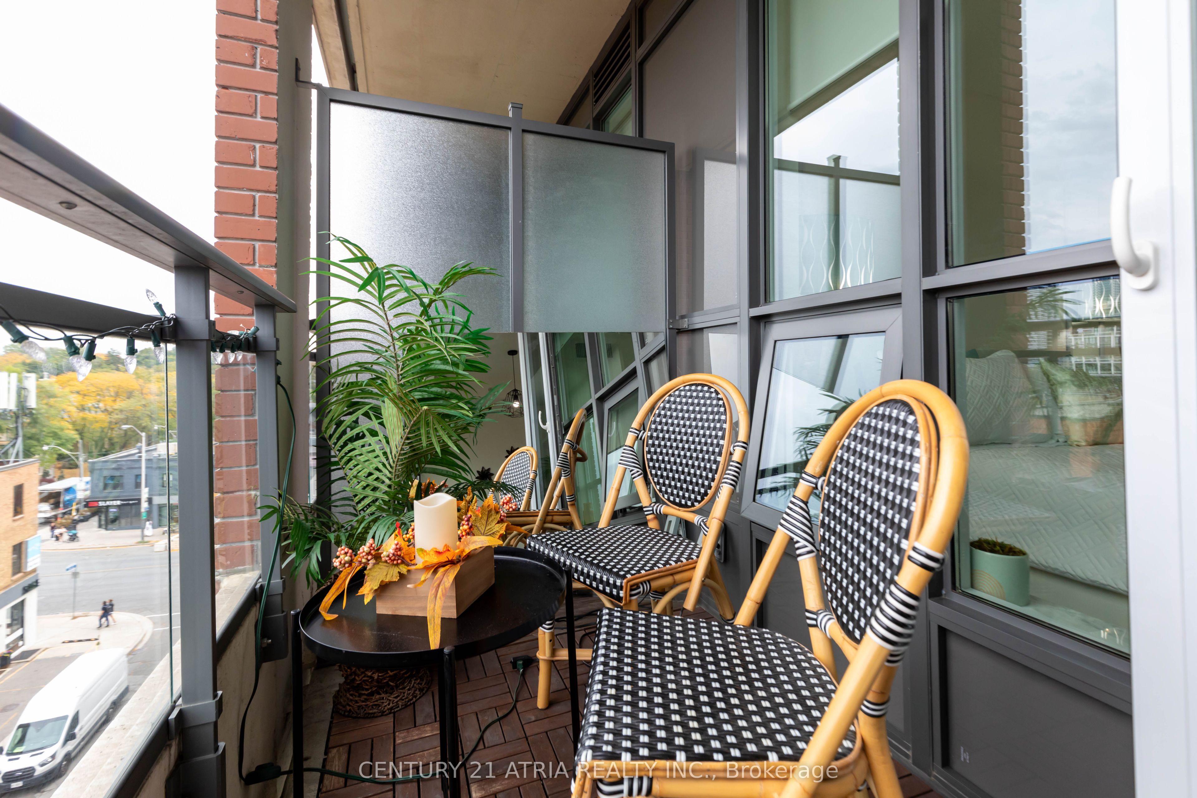 23 glebe Road W, #519