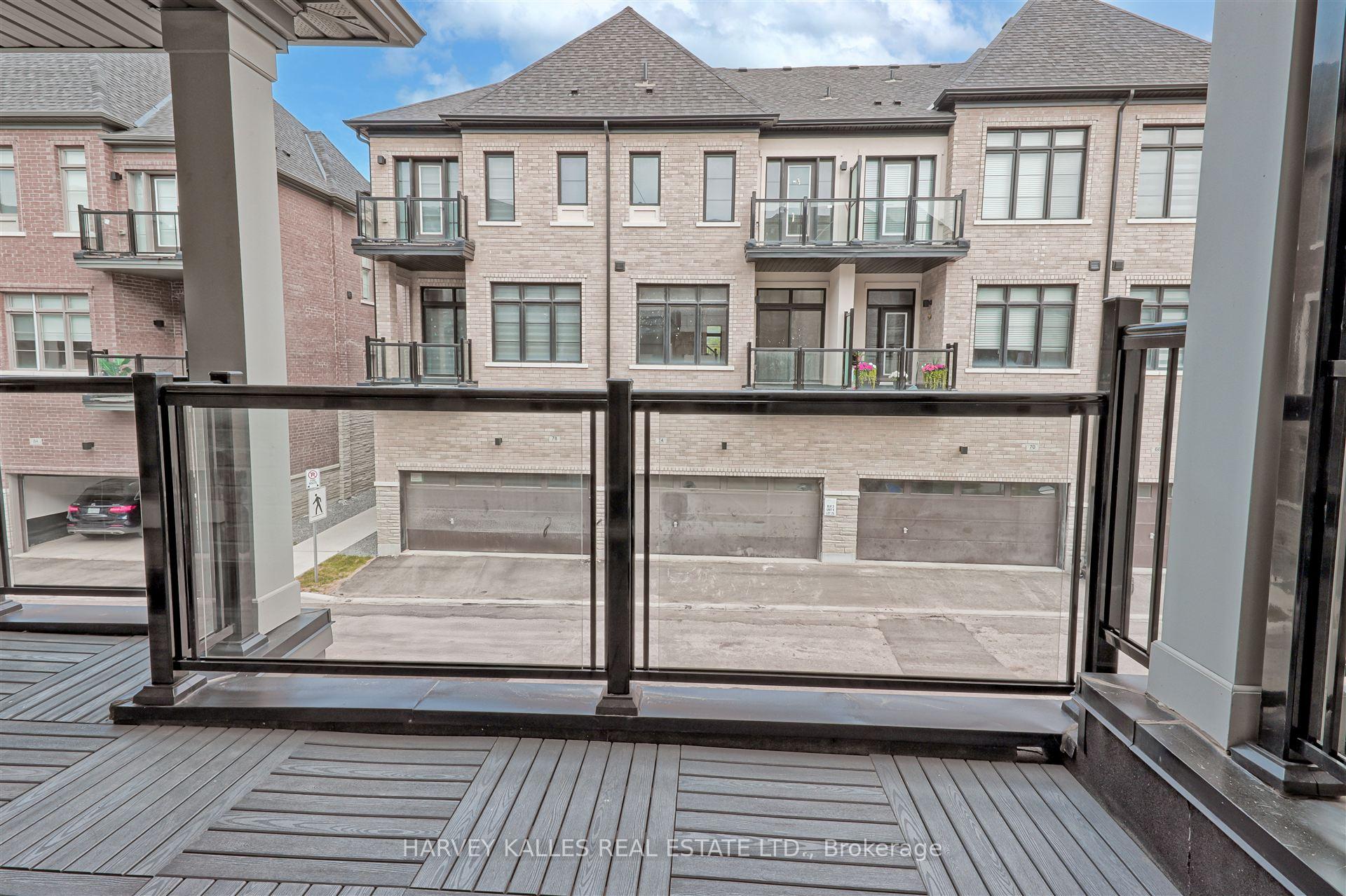 75 De La Roche Drive S