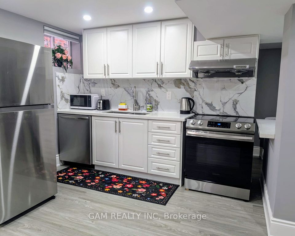 #Lower level - 58 Ebby Avenue, Brampton, ON L6Z 3T6