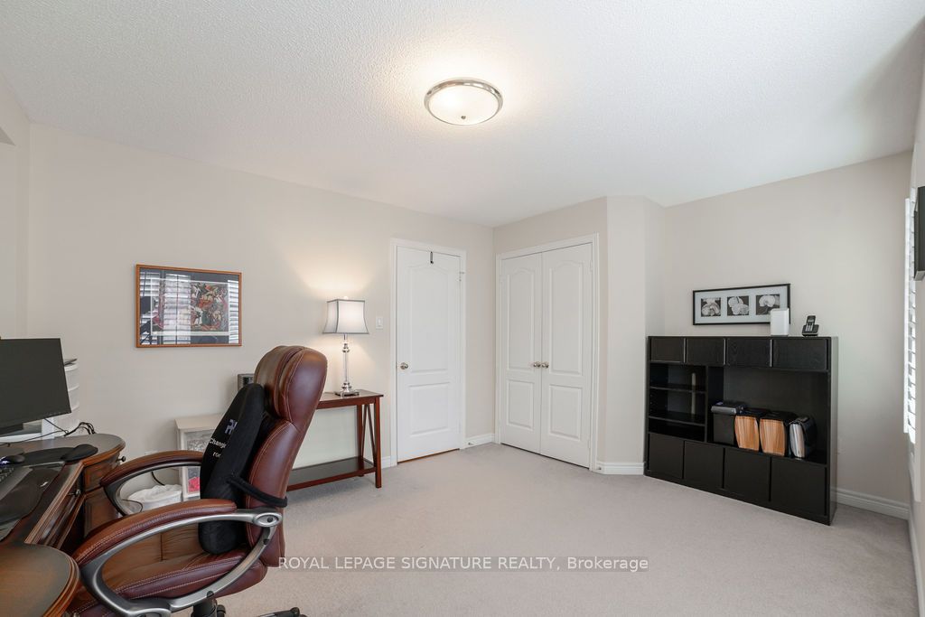 49 San Remo Terrace, Toronto, ON M8Z 6C6