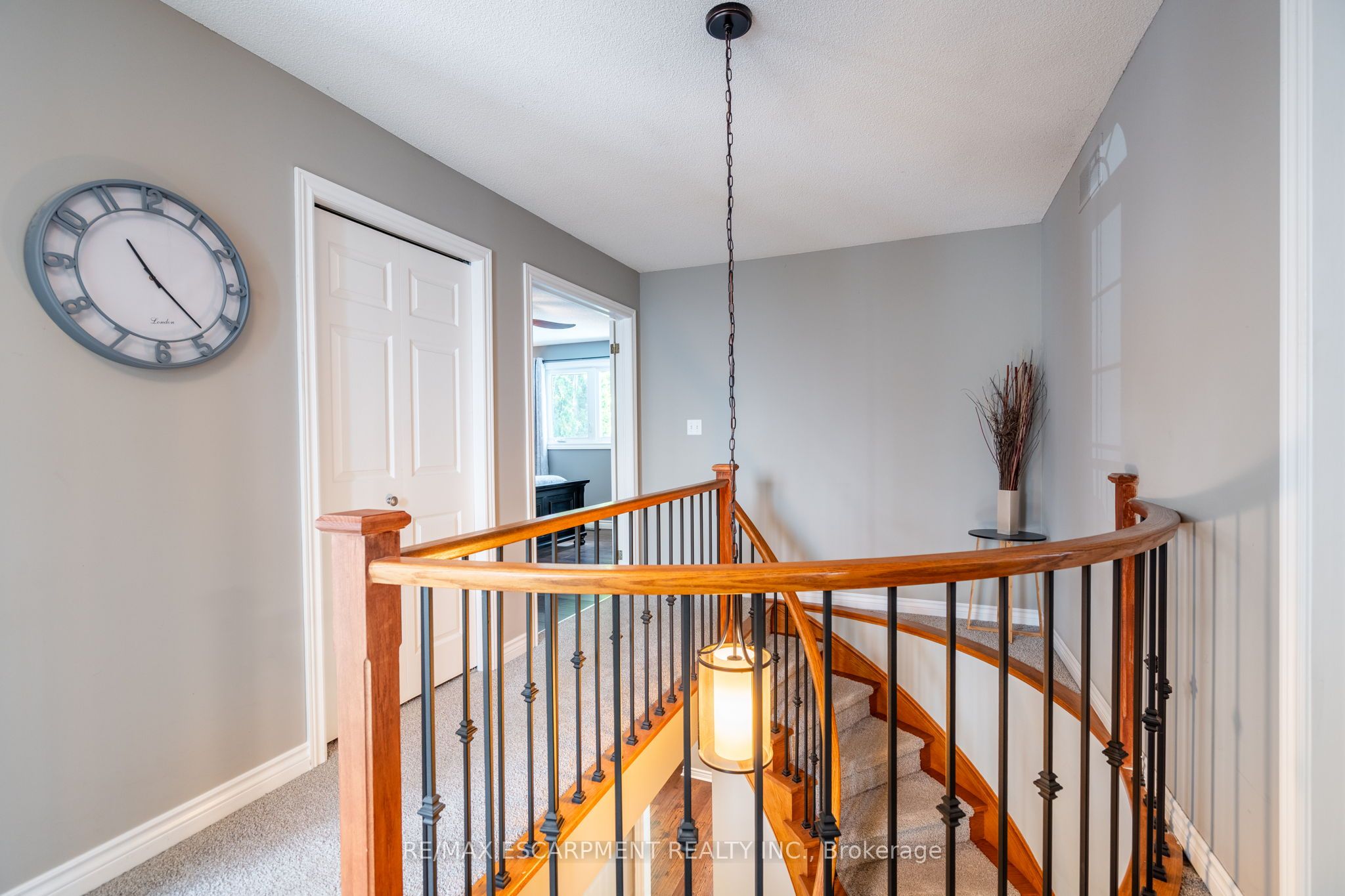 2431 Baxter Crescent
