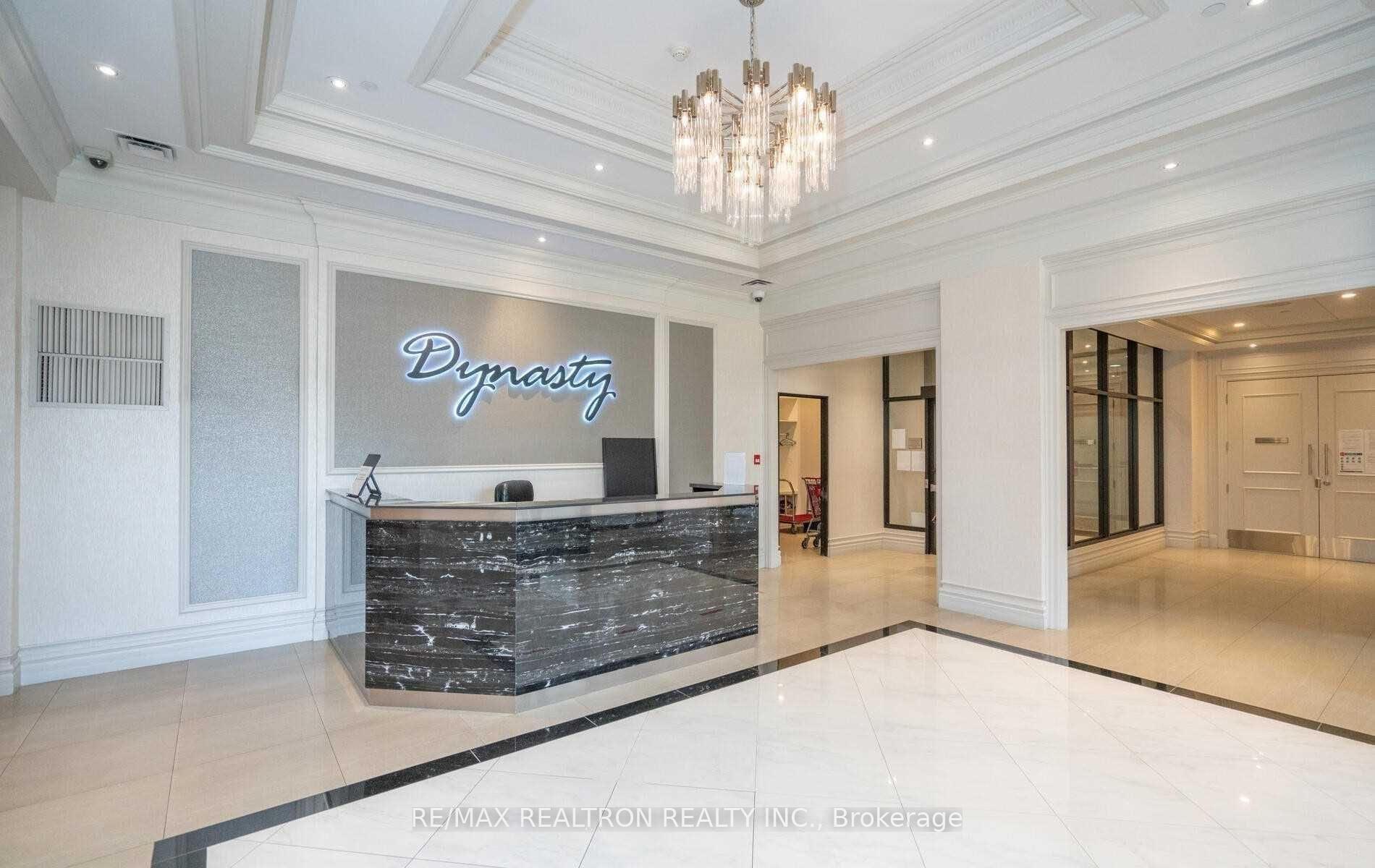 3 Bedrooms Condo at 5460 Yonge, Toronto For sale