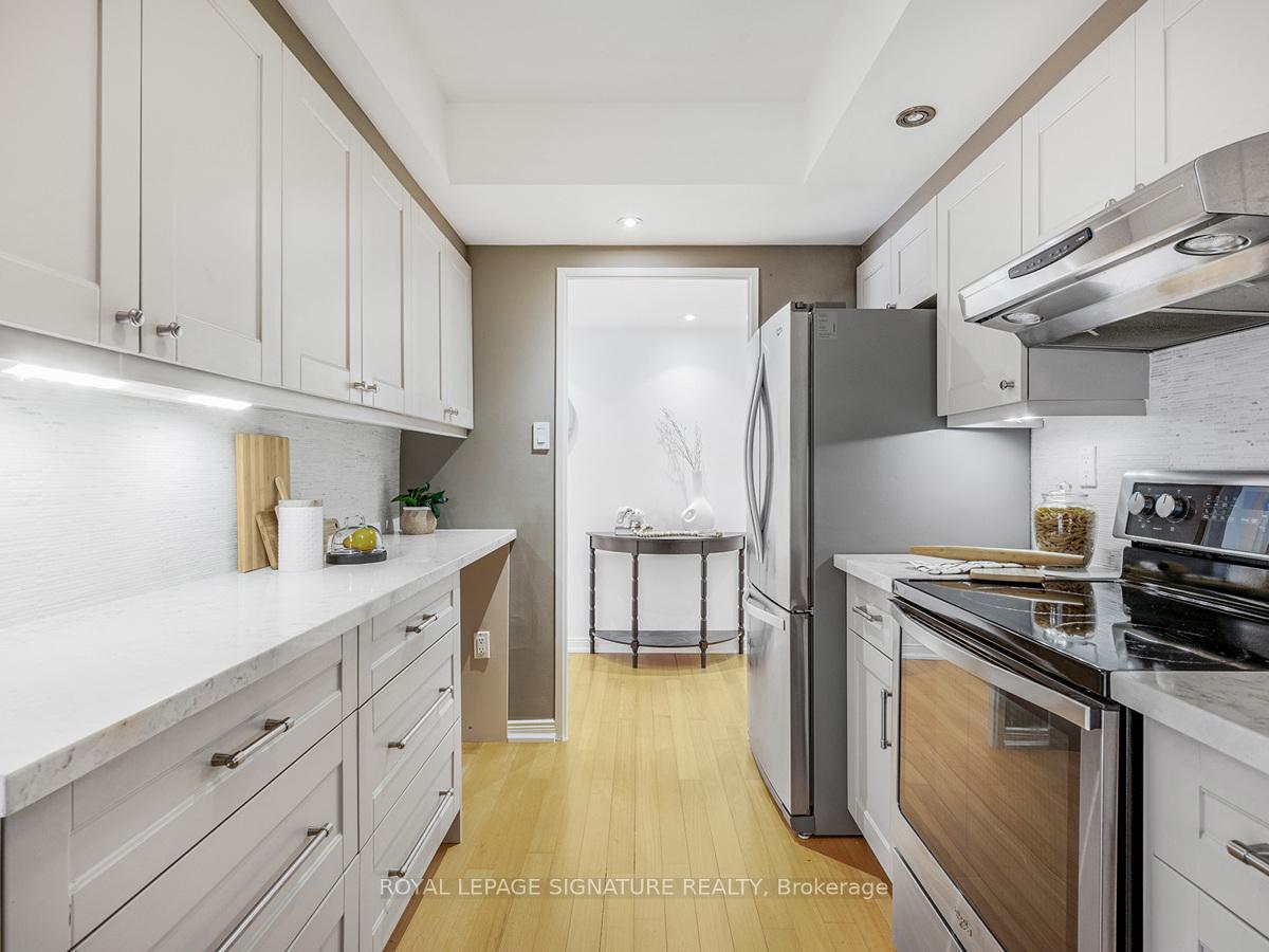 1 Bedroom Condo at 2045 Lake Shore, Toronto For sale