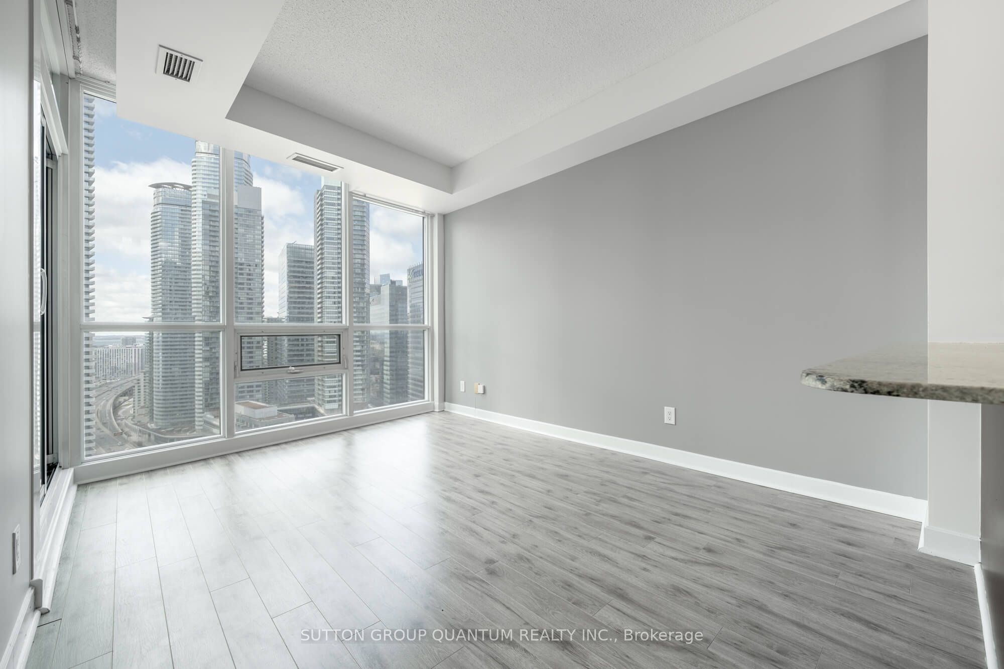 18 Harbour Street, #2901
