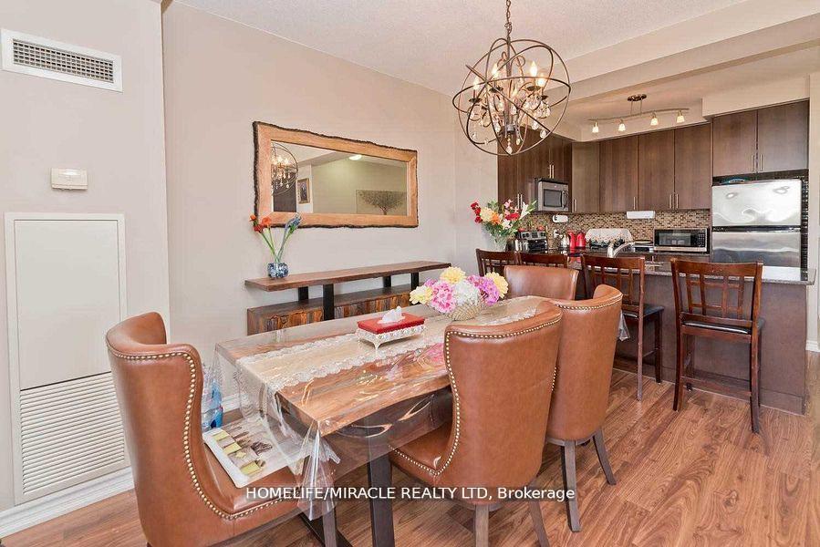 2 Bedrooms Condo at 9235 Jane, Vaughan For sale