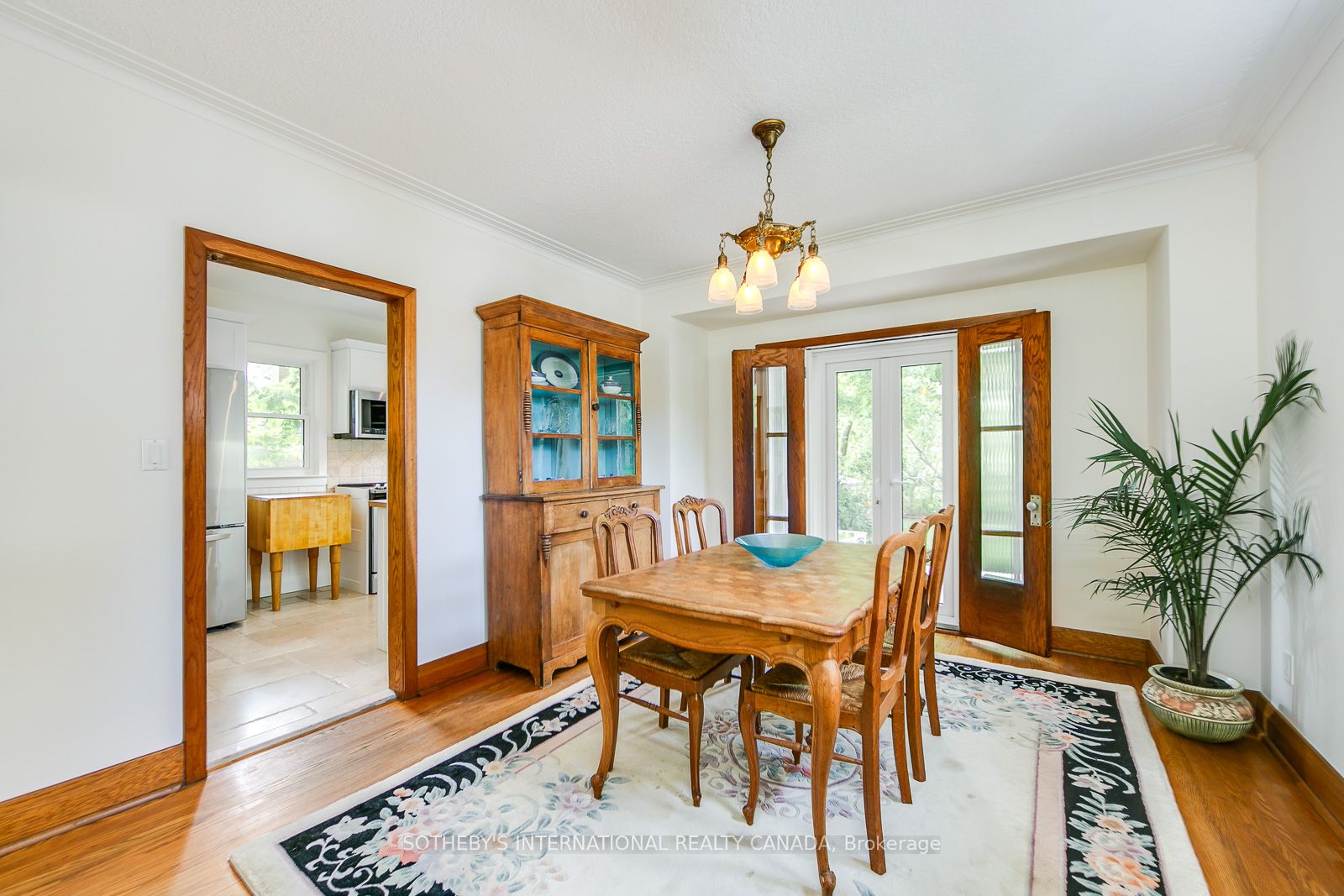5 Springbank Avenue