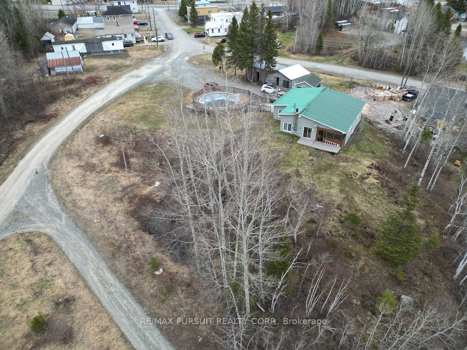 8 Townsley Avenue, Kirkland Lake, ON P0K 1X0