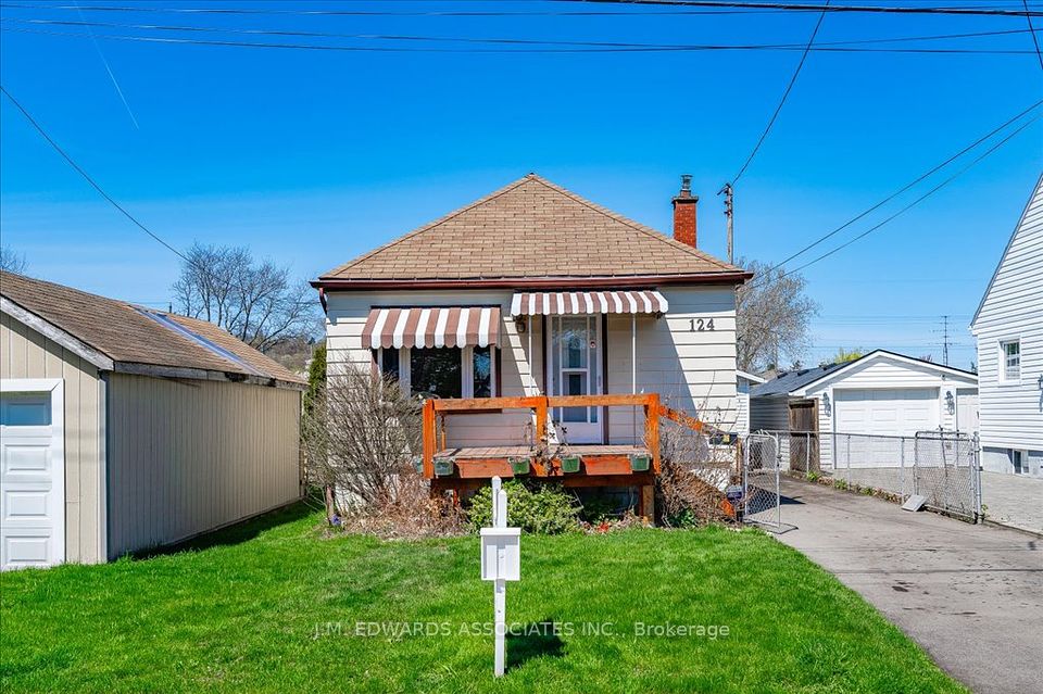 124 Charlotte