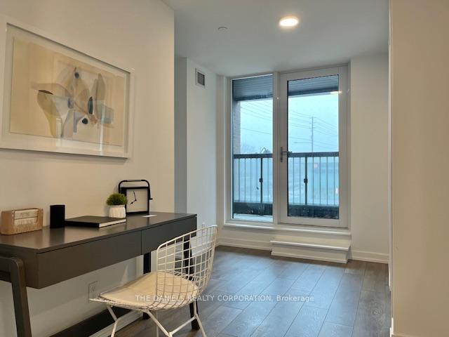 3 Bedrooms Condo at 7950 Bathurst,  Vaughan For sale