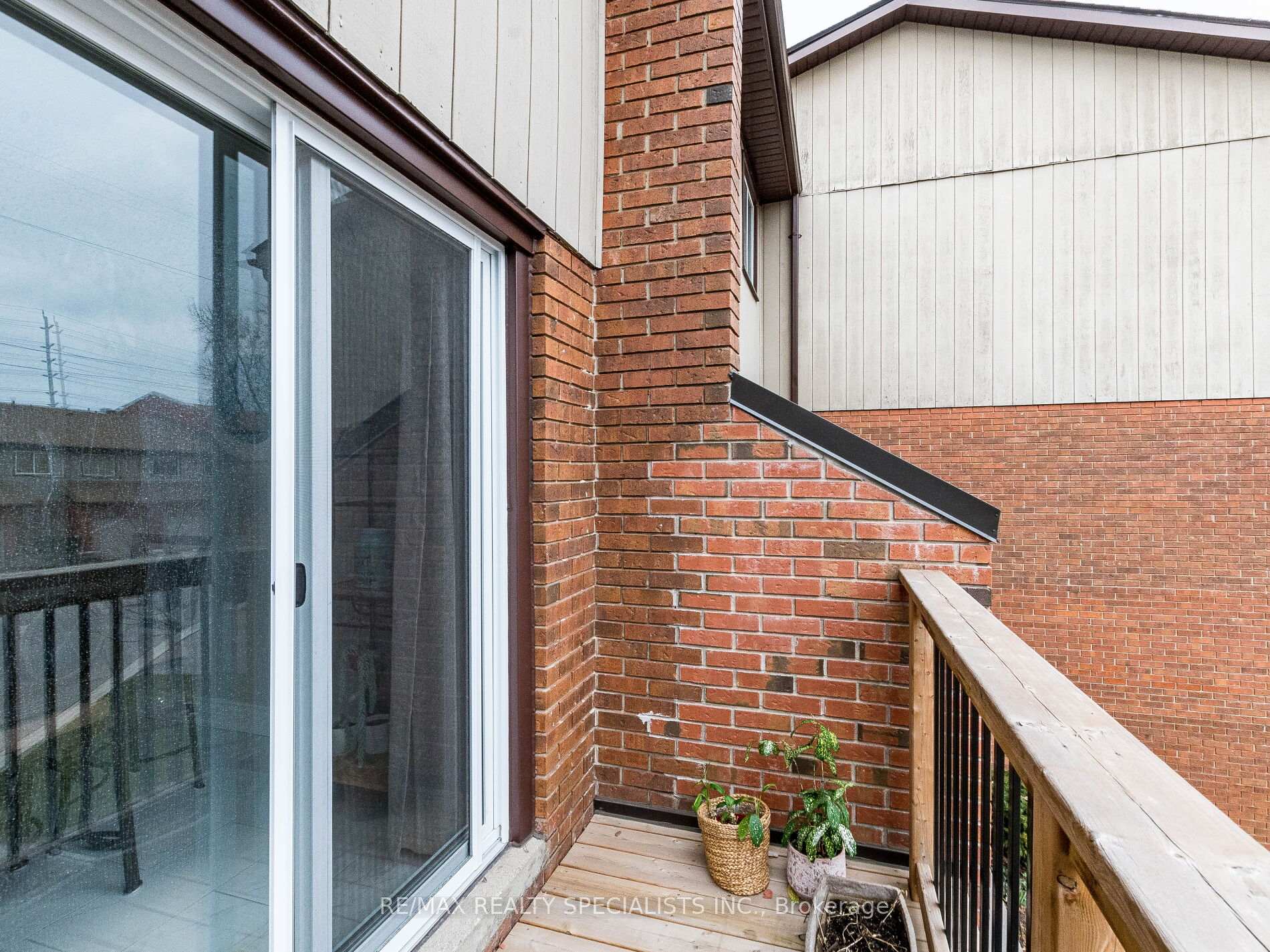 3 Bedrooms Condo at 1764 Rathburn,  Mississauga For sale