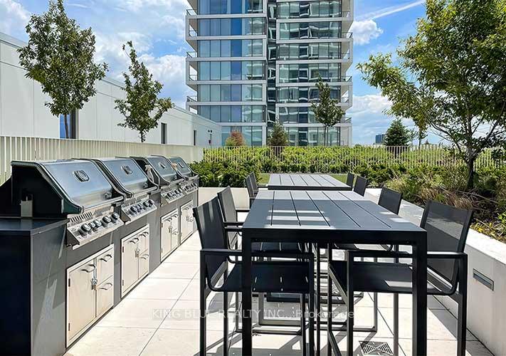 2 Bedrooms Condo at 950 Portage,  Vaughan For sale