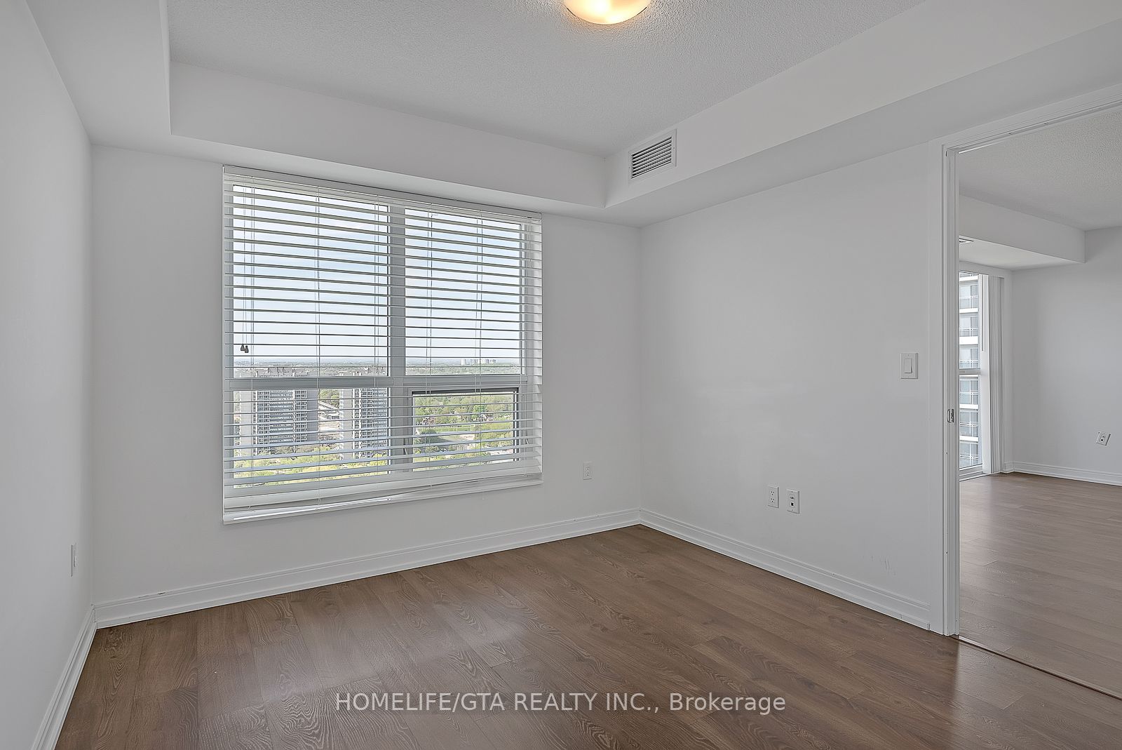275 Village Green Square, #2121