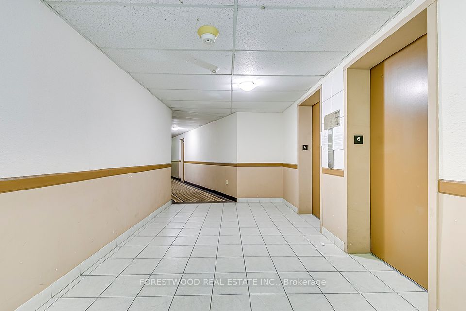 https://trreb-image.ampre.ca/6JfV0kjnsAbdR5XeAkhblBITzTFVNLTx5uw1UWtOcdI/rs:fit:960:960/wm:.5:so:0:50:.4/wmsh:10/wmt:PHNwYW4gZm9yZWdyb3VuZD0nd2hpdGUnIGZvbnQ9JzY4Jz5GT1JFU1RXT09EIFJFQUwgRVNUQVRFIElOQy4sIEJyb2tlcmFnZTwvc3Bhbj4/L3RycmViL2xpc3RpbmdzLzQwLzI5LzI5LzIzL3AvMzkwNjZjMWYtZGE3ZC00NDRmLTk1ZmYtZTYwZWI4MjRhNDcyLmpwZw.jpg