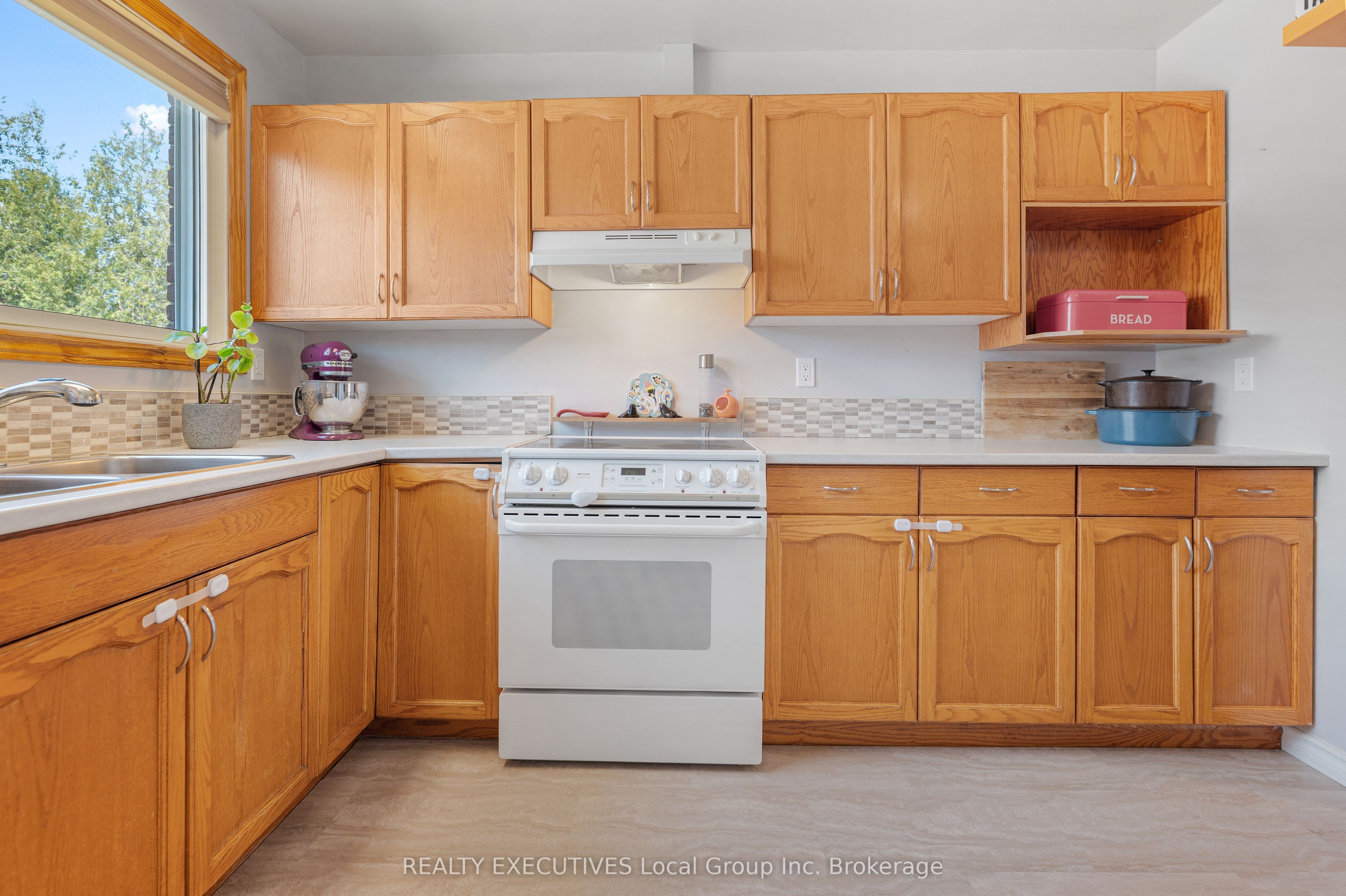 346 WICKSTEAD Avenue, #10