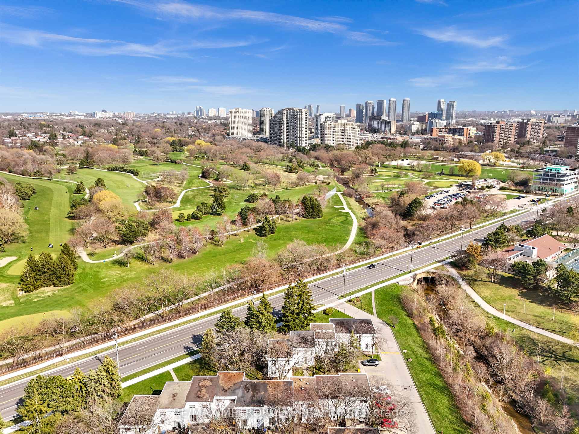 4 Bedrooms Condo at 2550 Birchmount, Toronto For sale