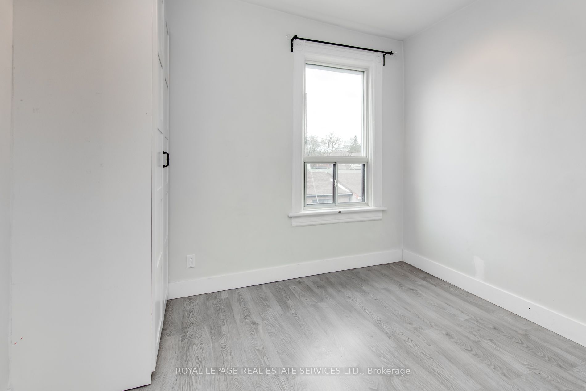 53 Gladstone Avenue, #2