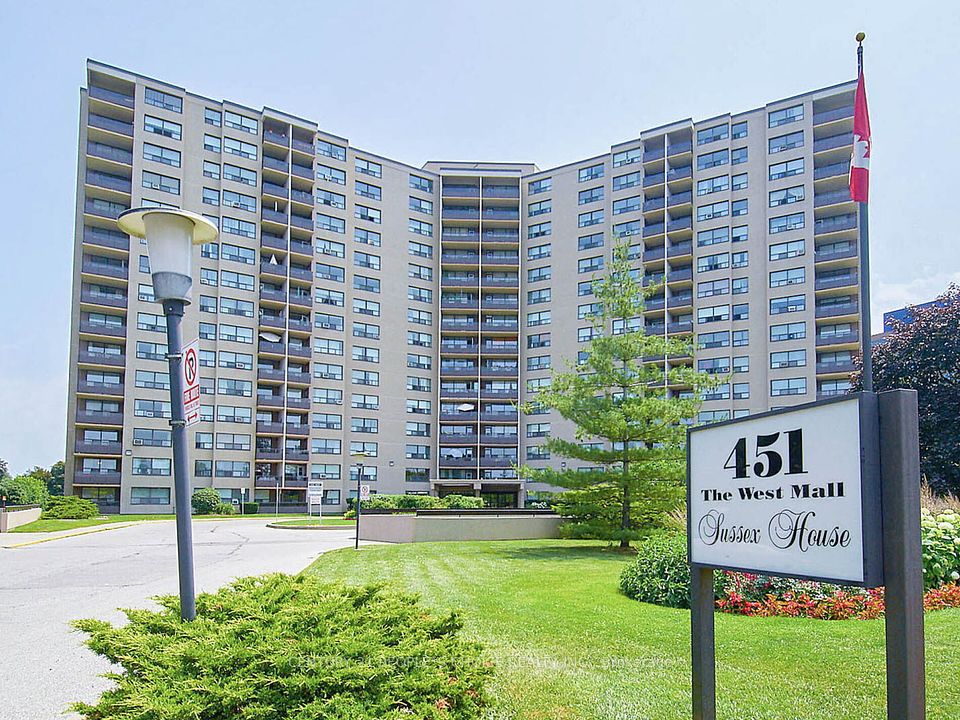451 The West Mall