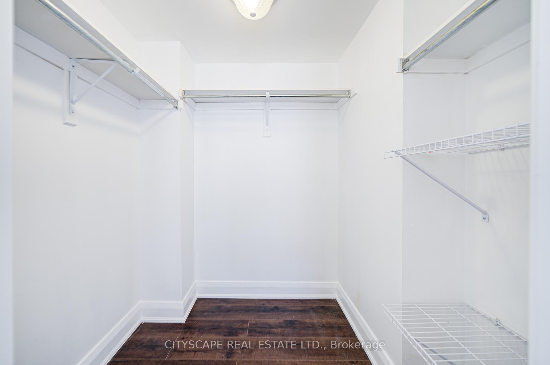 3 Bedrooms Condo at 16 Foundry, Toronto For sale