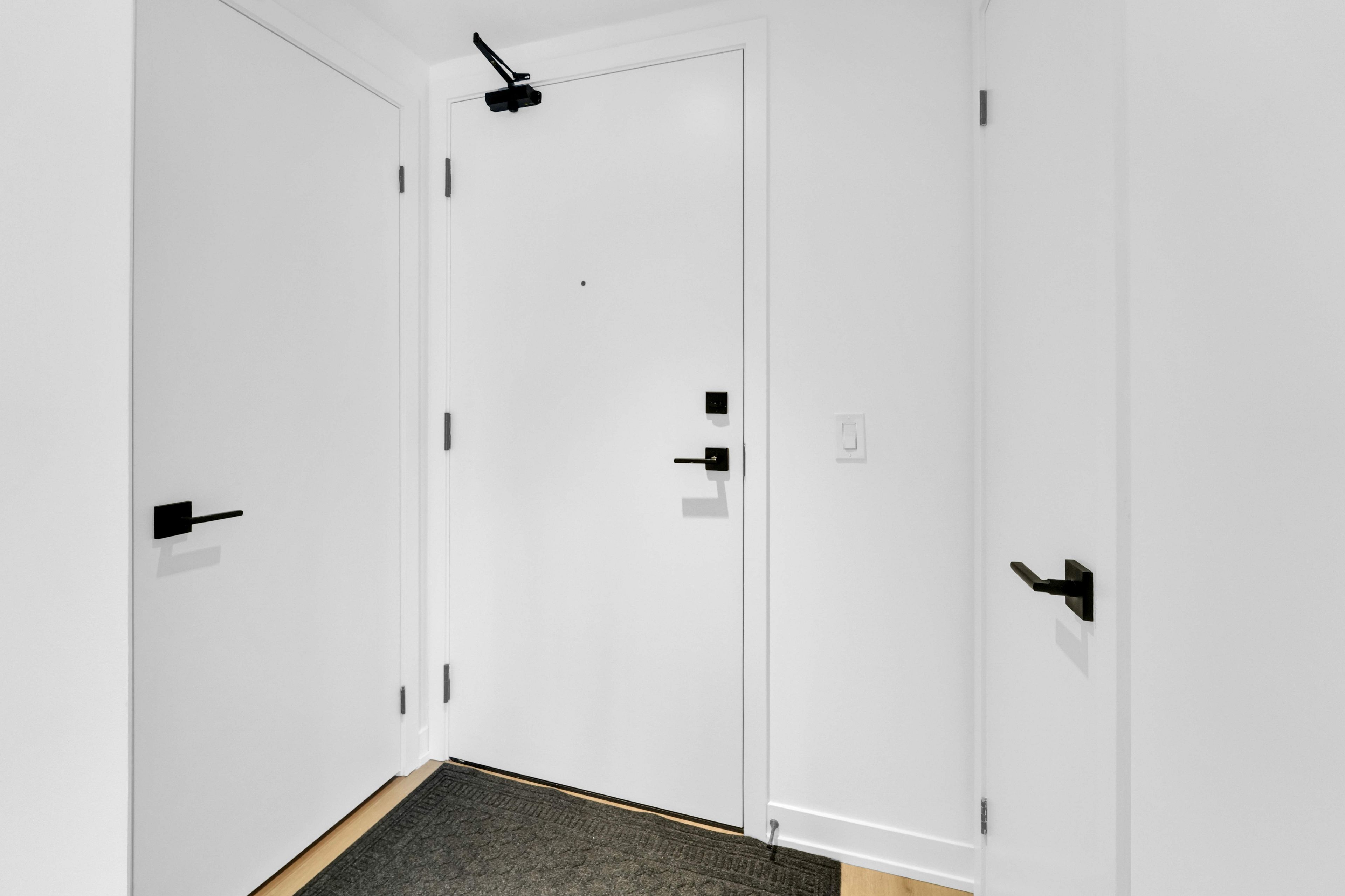 319 Jarvis Street 3307