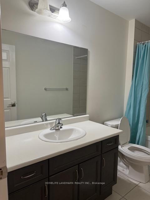 3 Bedrooms Condo at 15 Heron Park, Toronto For sale