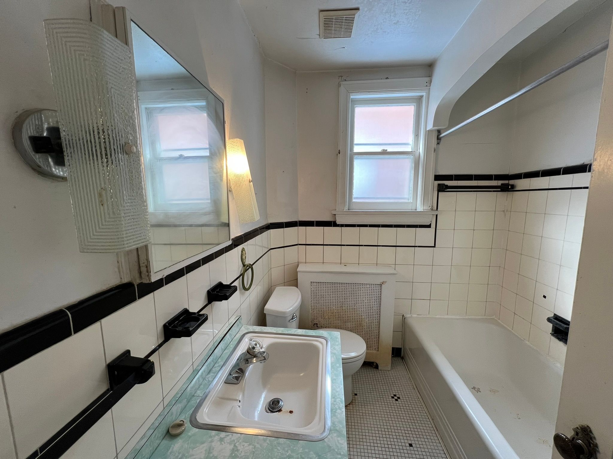 76 Shelborne Avenue