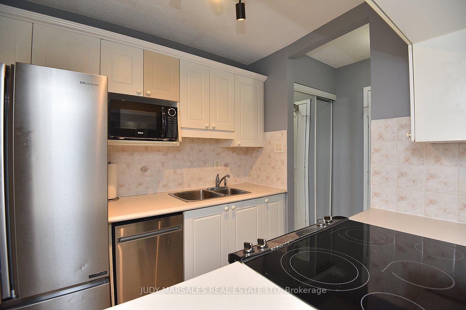 1 Bedroom Condo at 1950 Main,  Hamilton For sale