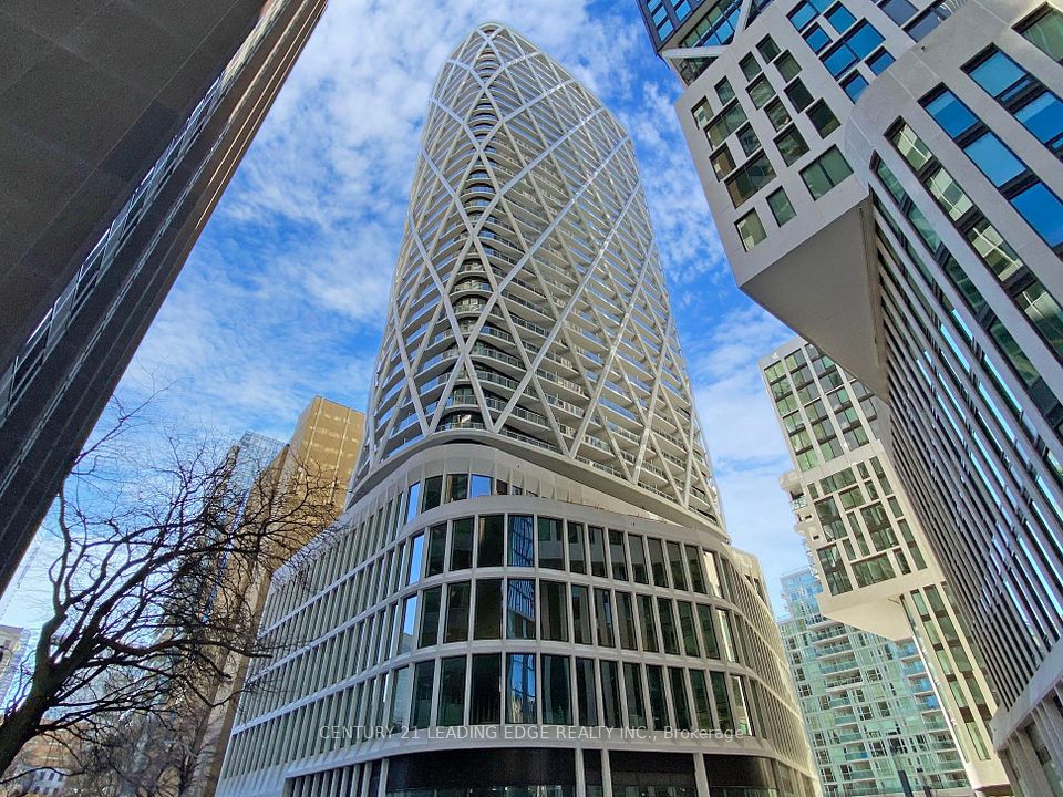 230 Simcoe