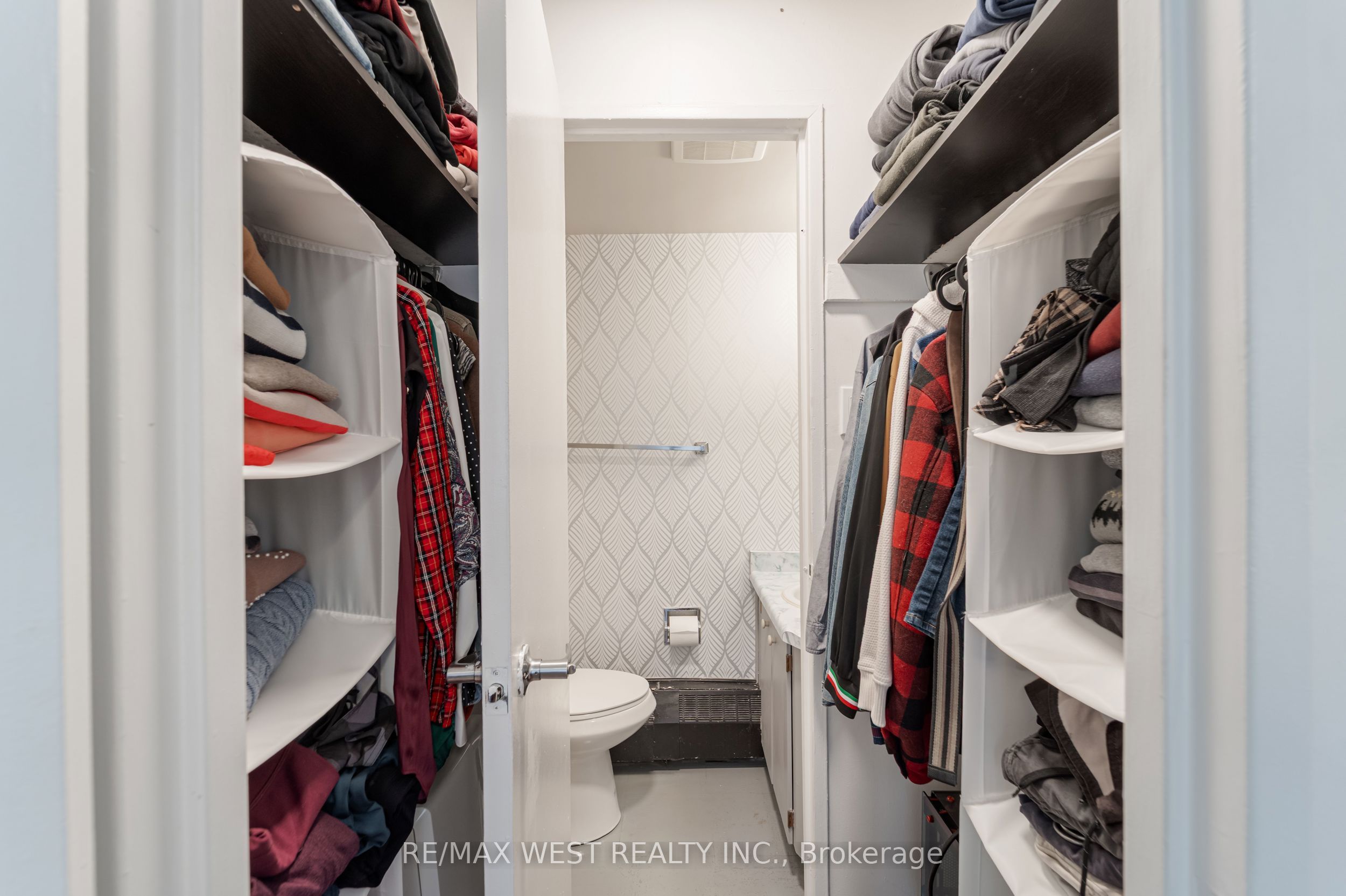 1615 Bloor Street, #1001