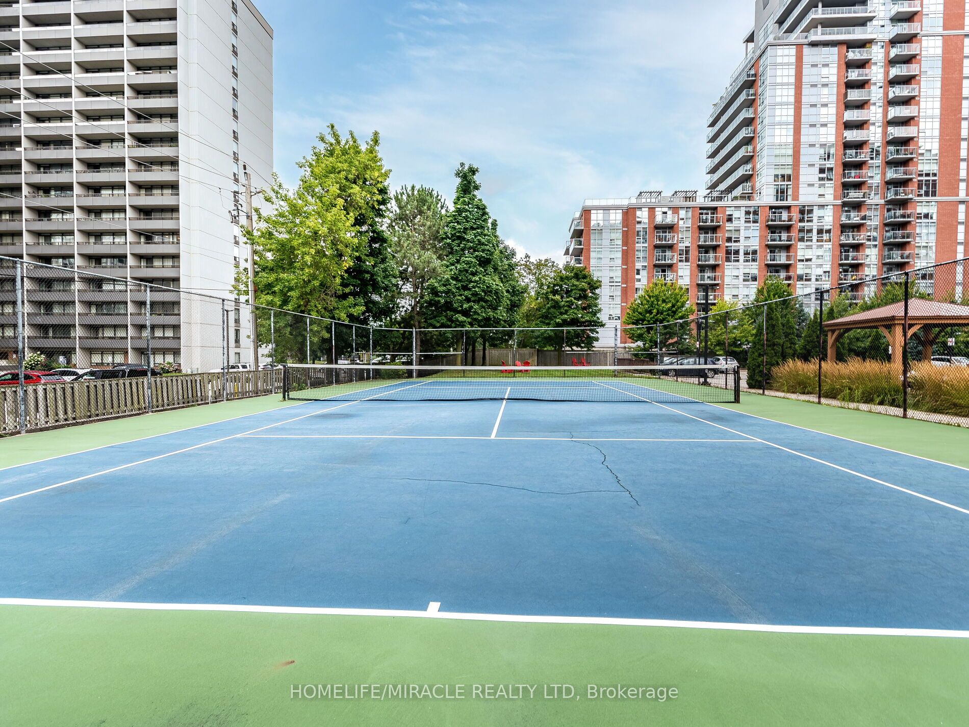 1270 Maple Crossing Boulevard, #604