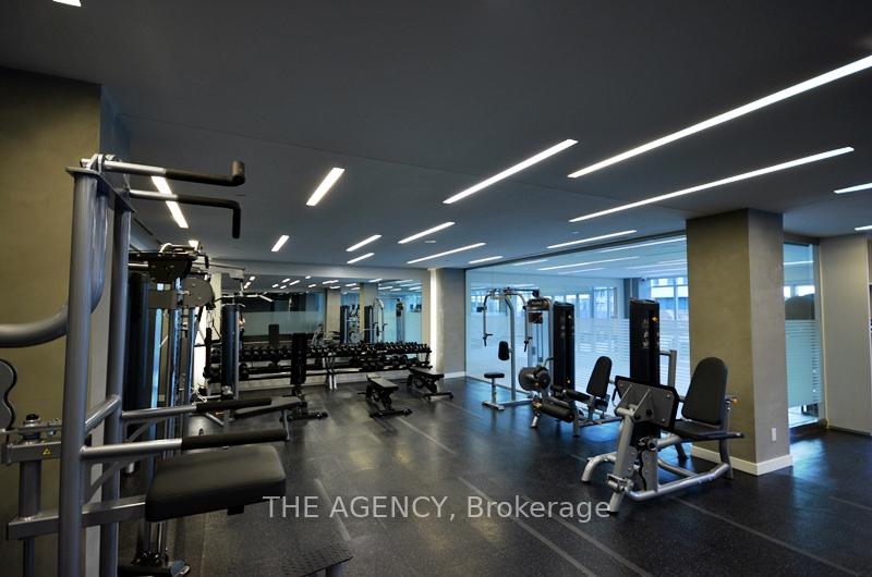 2 Bedrooms Condo at 55 Regent Park,  Toronto For sale